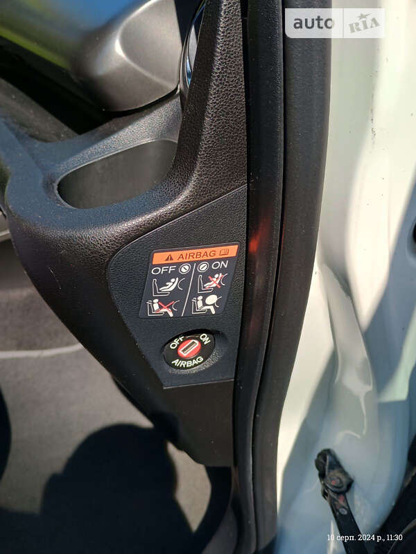 Хэтчбек Honda Jazz 2012 в Ровно фото 27 Хэтчбек Honda Jazz 2012 в Ровно