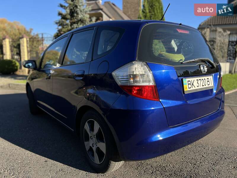 Хэтчбек Honda Jazz 2010 в Ровно фото 5 Хэтчбек Honda Jazz 2010 в Ровно
