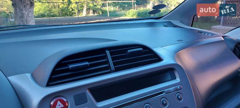 Хетчбек Honda Jazz 2009 в Ромнах