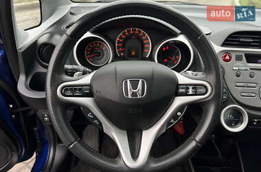Хетчбек Honda Jazz 2011 в 