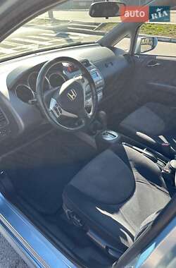 Хэтчбек Honda Jazz 2007 в 