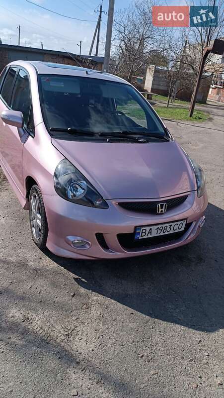 Хэтчбек Honda Jazz 2008 в Александрие