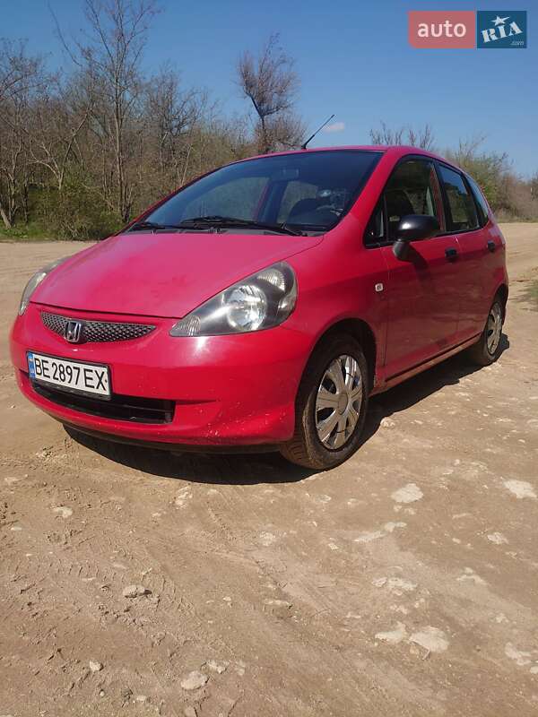 Хэтчбек Honda Jazz 2005 в Николаеве фото Хэтчбек Honda Jazz 2005 в Николаеве