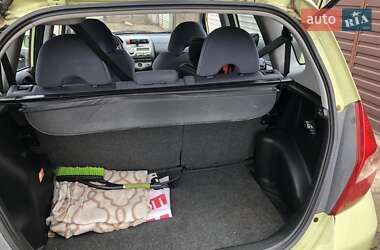 Хэтчбек Honda Jazz 2005 в 