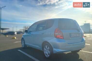 Хетчбек Honda Jazz 2005 в 