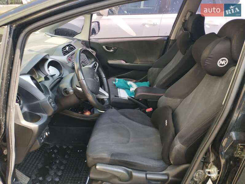 Хэтчбек Honda Jazz 2009 в Киеве