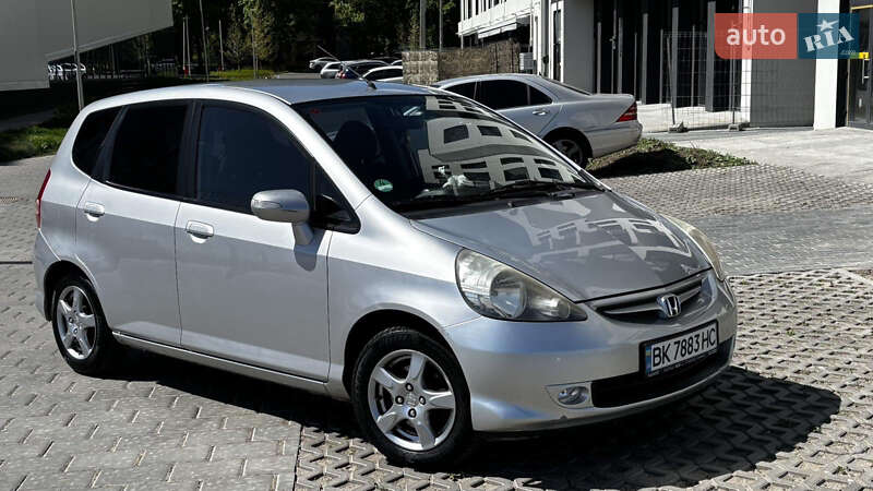 Хэтчбек Honda Jazz 2008 в Ровно