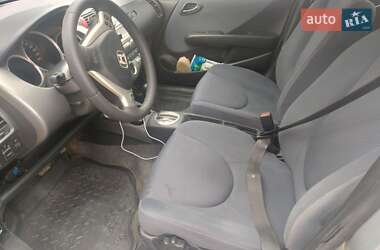 Хетчбек Honda Jazz 2005 в 