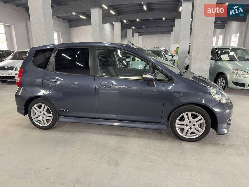 Хэтчбек Honda Jazz 2007 в Каменском