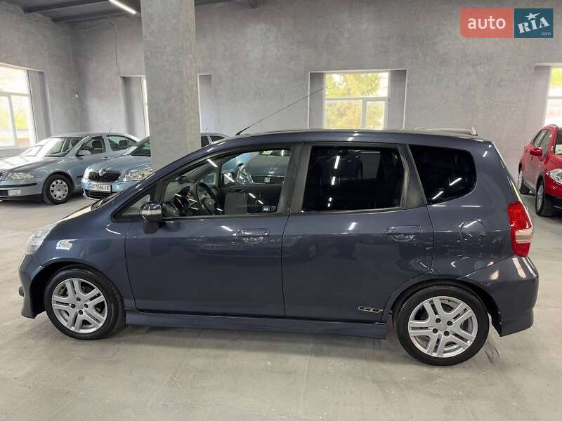 Хэтчбек Honda Jazz 2007 в Каменском