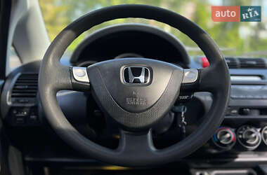 Хэтчбек Honda Jazz 2002 в 