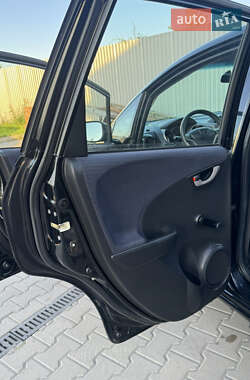 Хэтчбек Honda Jazz 2010 в 