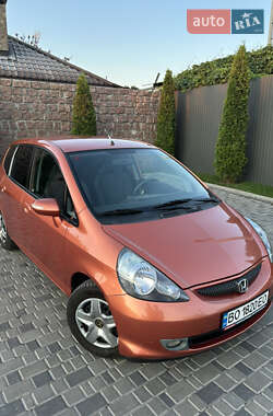 Хэтчбек Honda Jazz 2006 в 