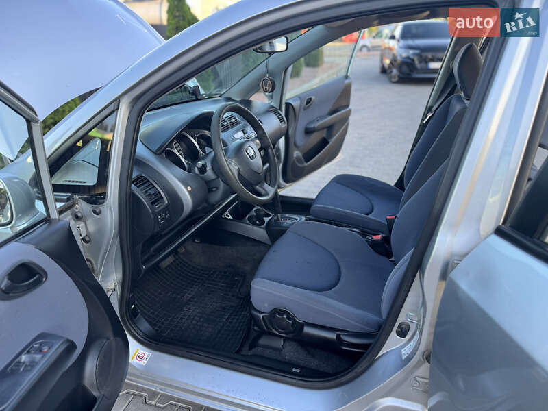 Хэтчбек Honda Jazz 2003 в Одессе