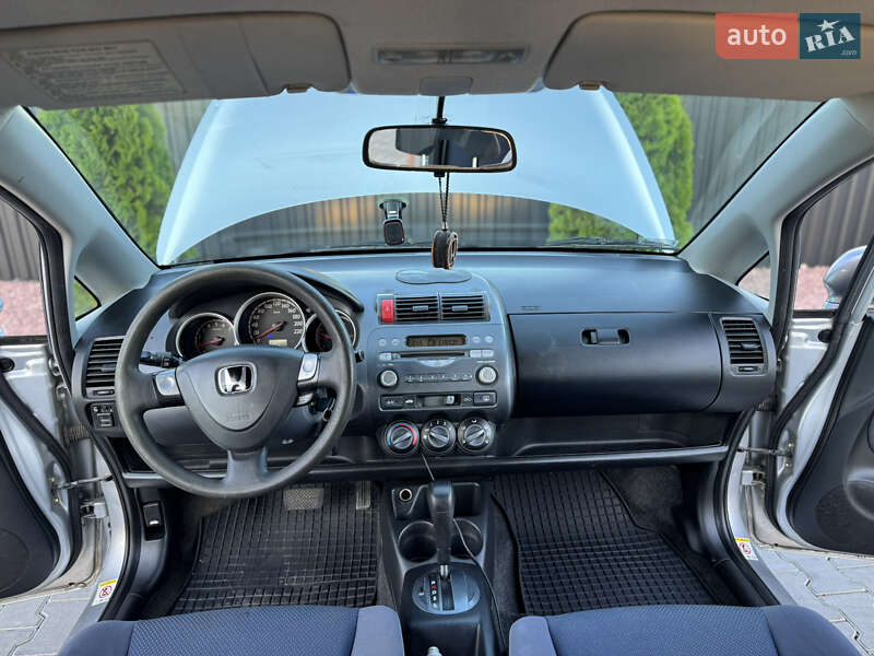 Хэтчбек Honda Jazz 2003 в Одессе