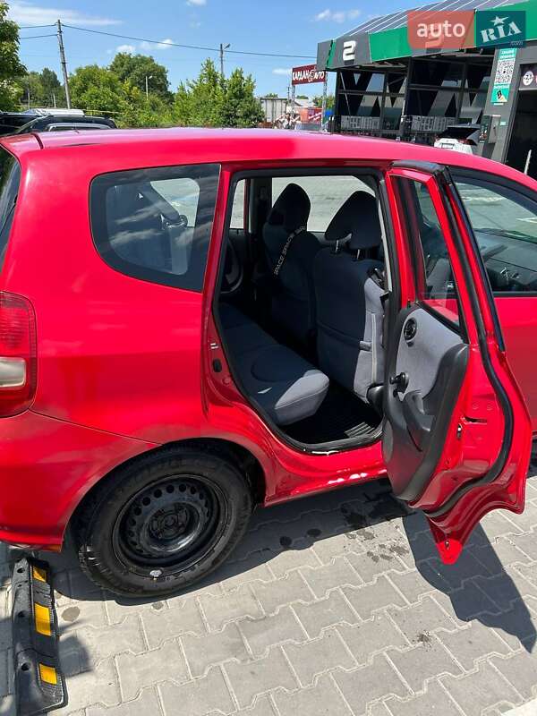 Хетчбек Honda Jazz 2003 в Чернівцях
