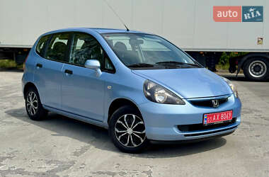 Хэтчбек Honda Jazz 2005 в 