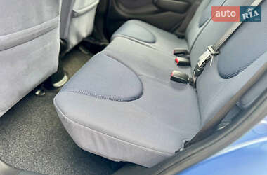 Хэтчбек Honda Jazz 2005 в 