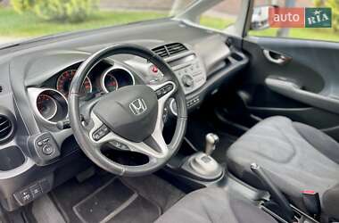 Хэтчбек Honda Jazz 2010 в 