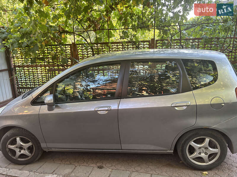 Хэтчбек Honda Jazz 2008 в Запорожье