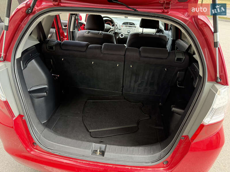 Хетчбек Honda Jazz 2010 в Дніпрі