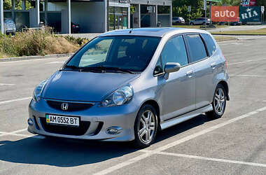 Хетчбек Honda Jazz 2008 в 