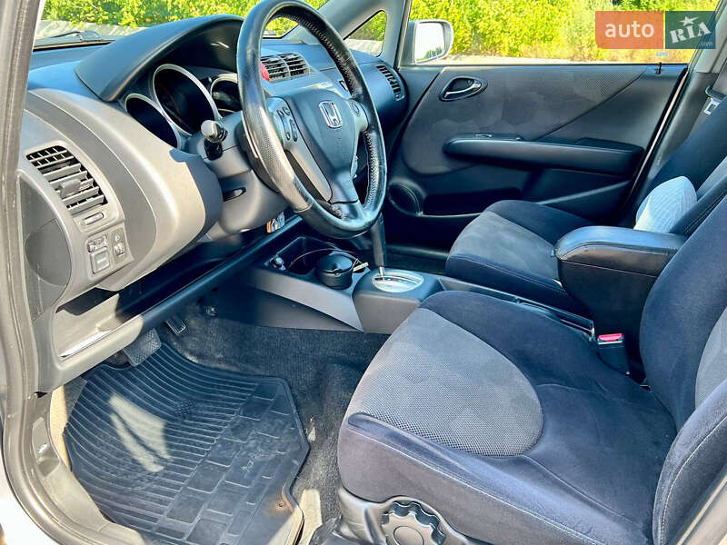 Хетчбек Honda Jazz 2008 в Ірпені