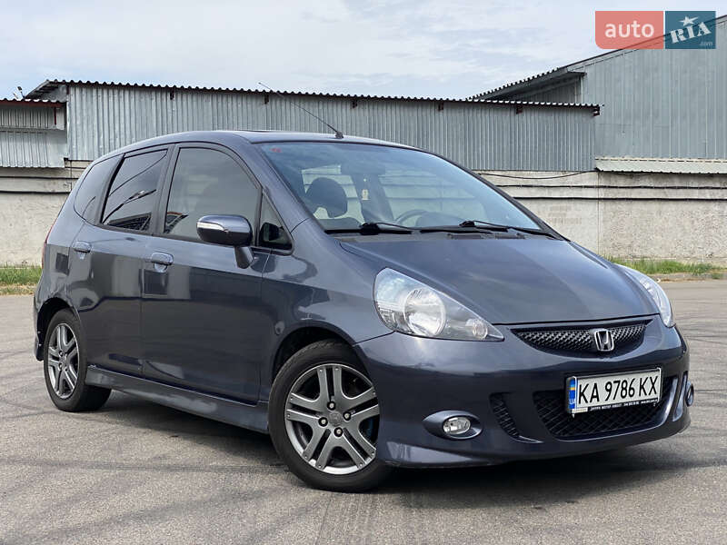 Хэтчбек Honda Jazz 2007 в 