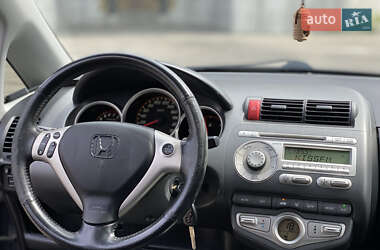 Хэтчбек Honda Jazz 2007 в 