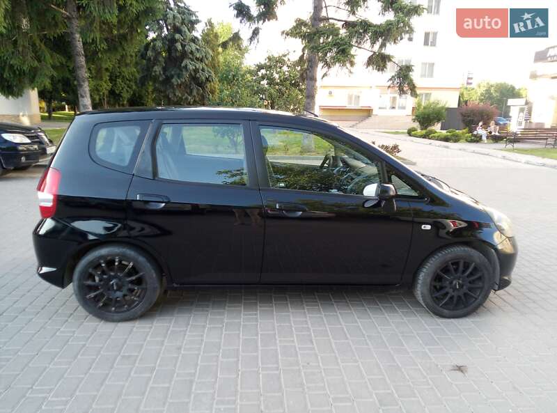 Хетчбек Honda Jazz 2006 в Кам'янець-Подільському