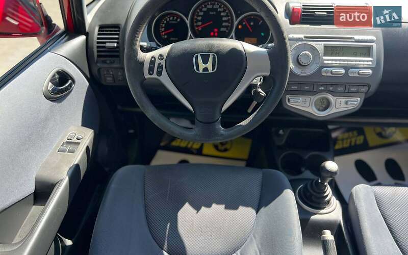 Хэтчбек Honda Jazz 2005 в Ивано-Франковске