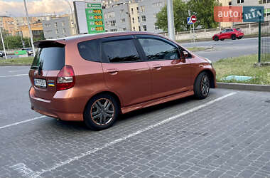 Хэтчбек Honda Jazz 2006 в Киеве