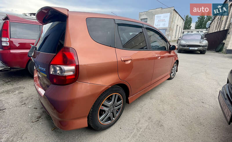 Хэтчбек Honda Jazz 2006 в Киеве фото 8 Хэтчбек Honda Jazz 2006 в Киеве