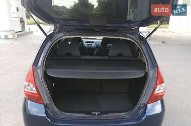 Хэтчбек Honda Jazz 2003 в 