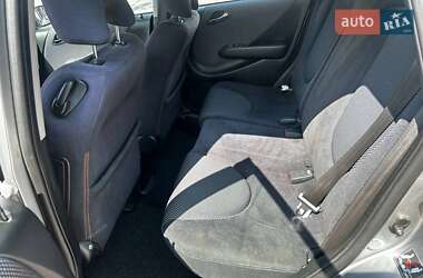 Хетчбек Honda Jazz 2004 в 