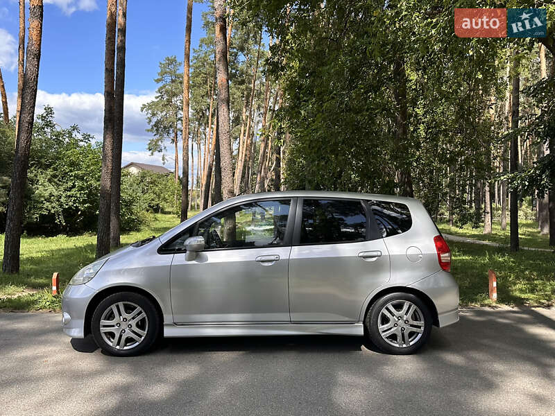 Хетчбек Honda Jazz 2007 в Києві фото 3 Хетчбек Honda Jazz 2007 в Києві