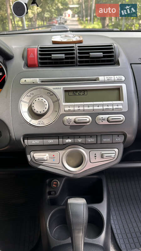Хетчбек Honda Jazz 2007 в Києві фото 13 Хетчбек Honda Jazz 2007 в Києві