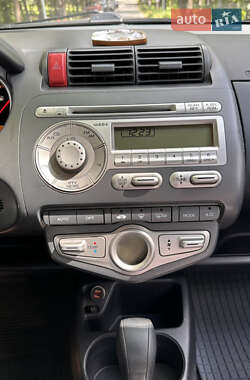 Хэтчбек Honda Jazz 2007 в 