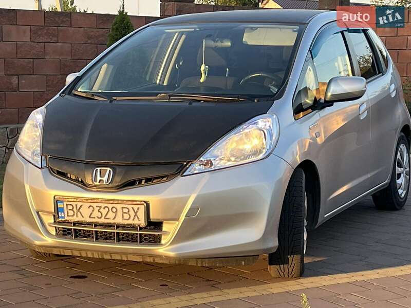 Хэтчбек Honda Jazz 2013 в 