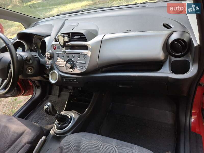 Хэтчбек Honda Jazz 2010 в Белой Церкви фото 16 Хэтчбек Honda Jazz 2010 в Белой Церкви