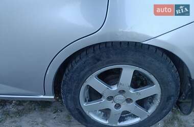 Хэтчбек Honda Jazz 2002 в 