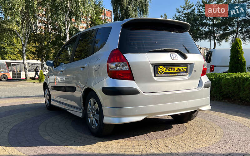 Хэтчбек Honda Jazz 2002 в Львове