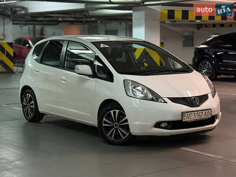 Хэтчбек Honda Jazz 2010 в 