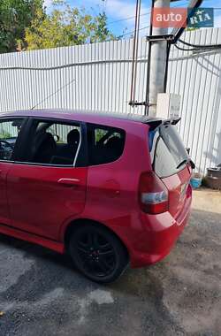 Хетчбек Honda Jazz 2006 в 