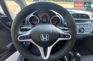 Хэтчбек Honda Jazz 2010 в 