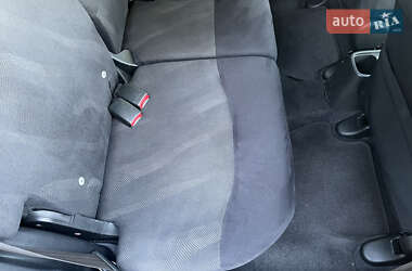 Хэтчбек Honda Jazz 2010 в 