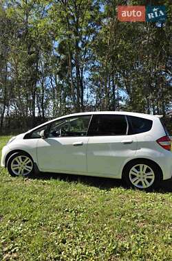 Хэтчбек Honda Jazz 2011 в 