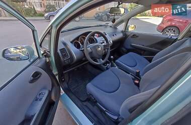 Хэтчбек Honda Jazz 2002 в 