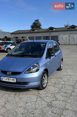 Хэтчбек Honda Jazz 2004 в 