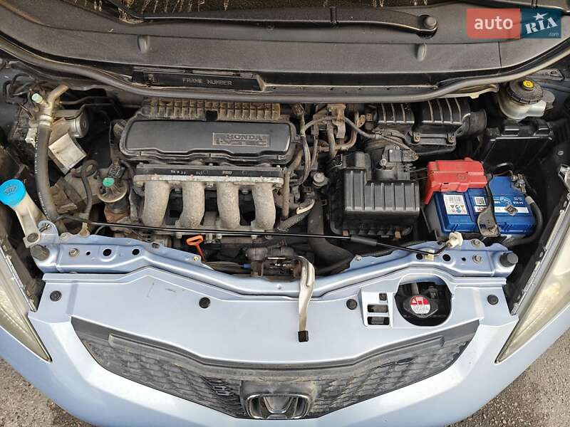 Хэтчбек Honda Jazz 2008 в Киеве